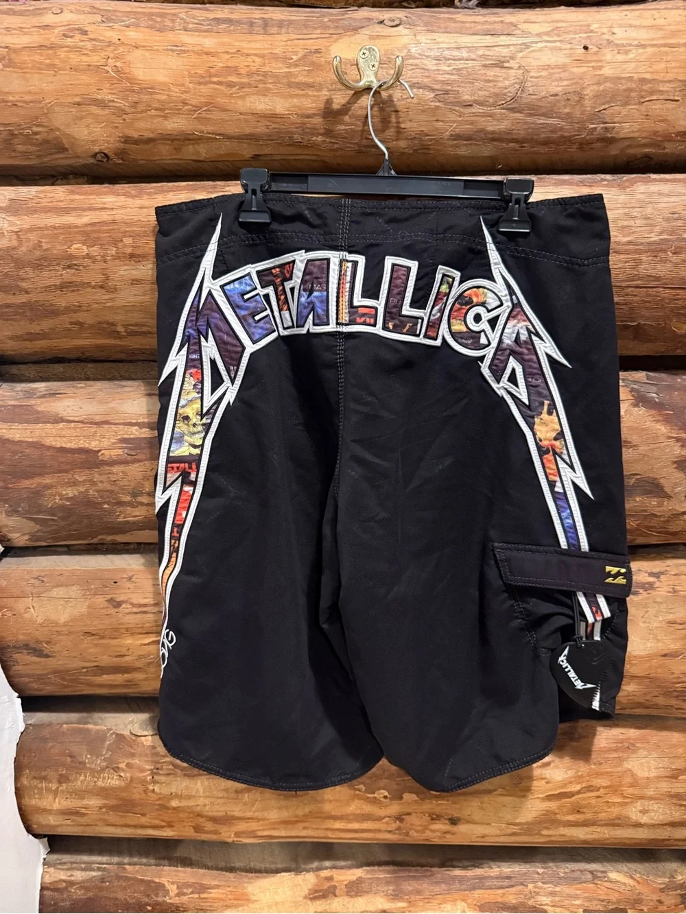 🖤Very cool collectible 38” Billabong Men’s Y2K Metallica Black Boardshorts